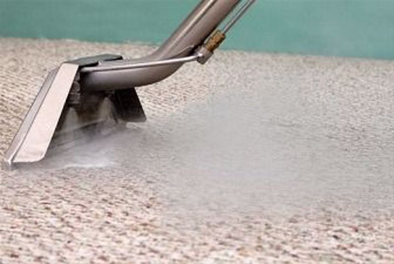 How Does Carpet Steam Cleaning Work