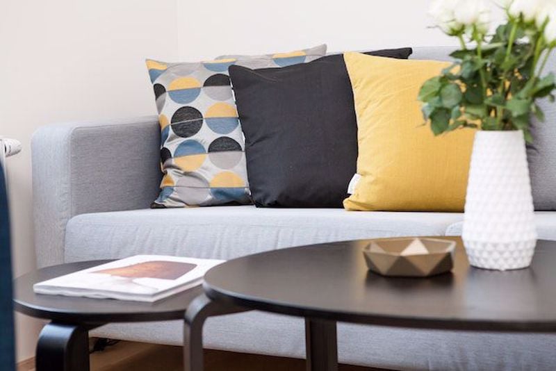 How to use Cushions to Decorate Your Home